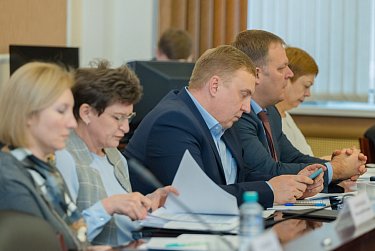 Рекомендовано принять